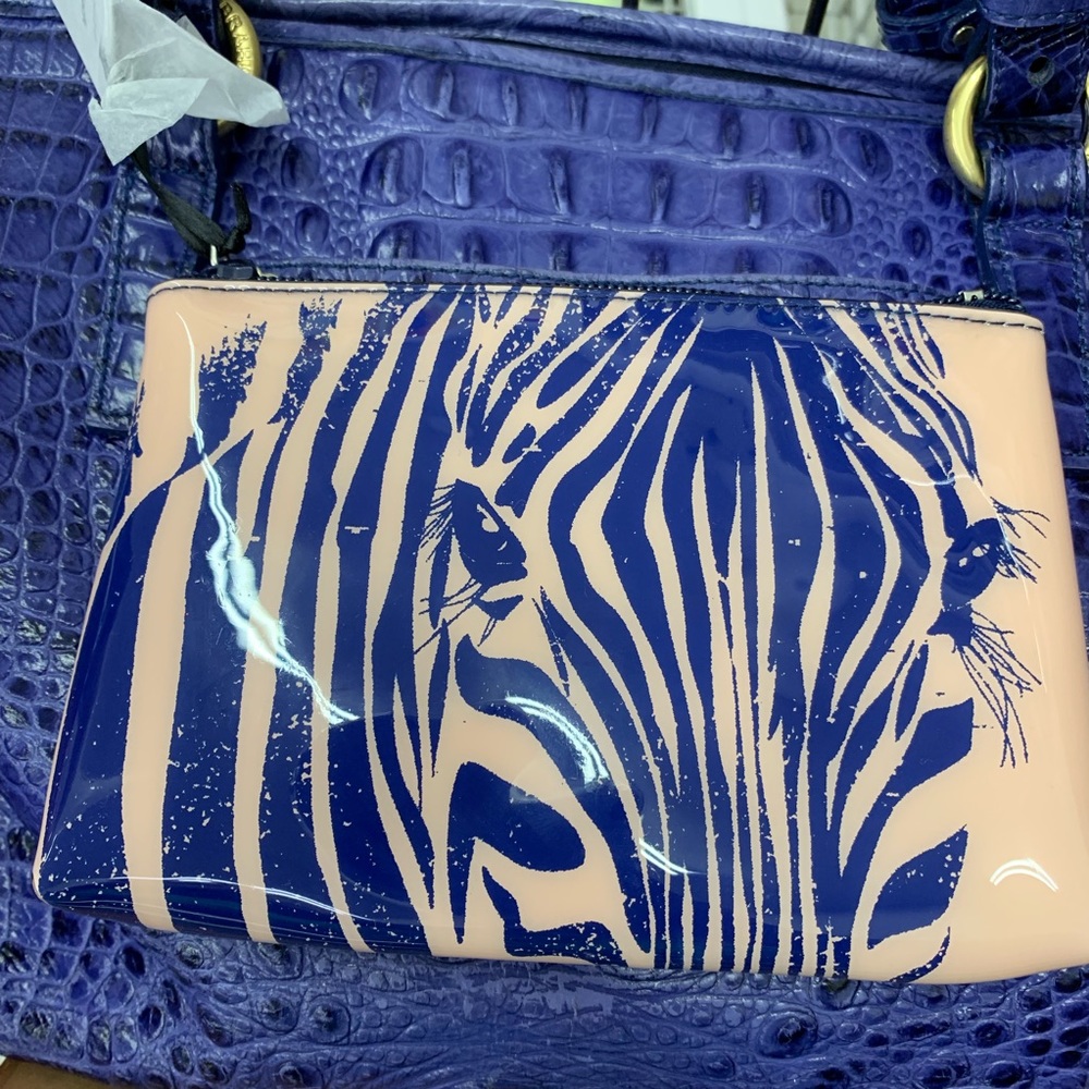 💐 Catseye London blue zebra vinyl cosmetic pouch